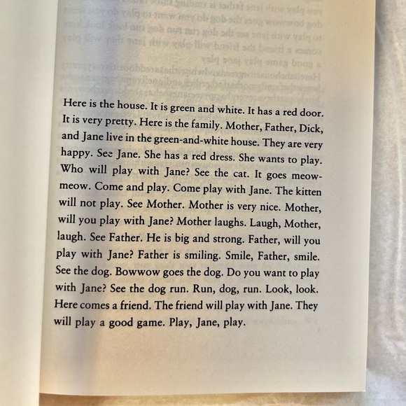 The Bluest Eye by Toni Morrison - Picture 4 of 5